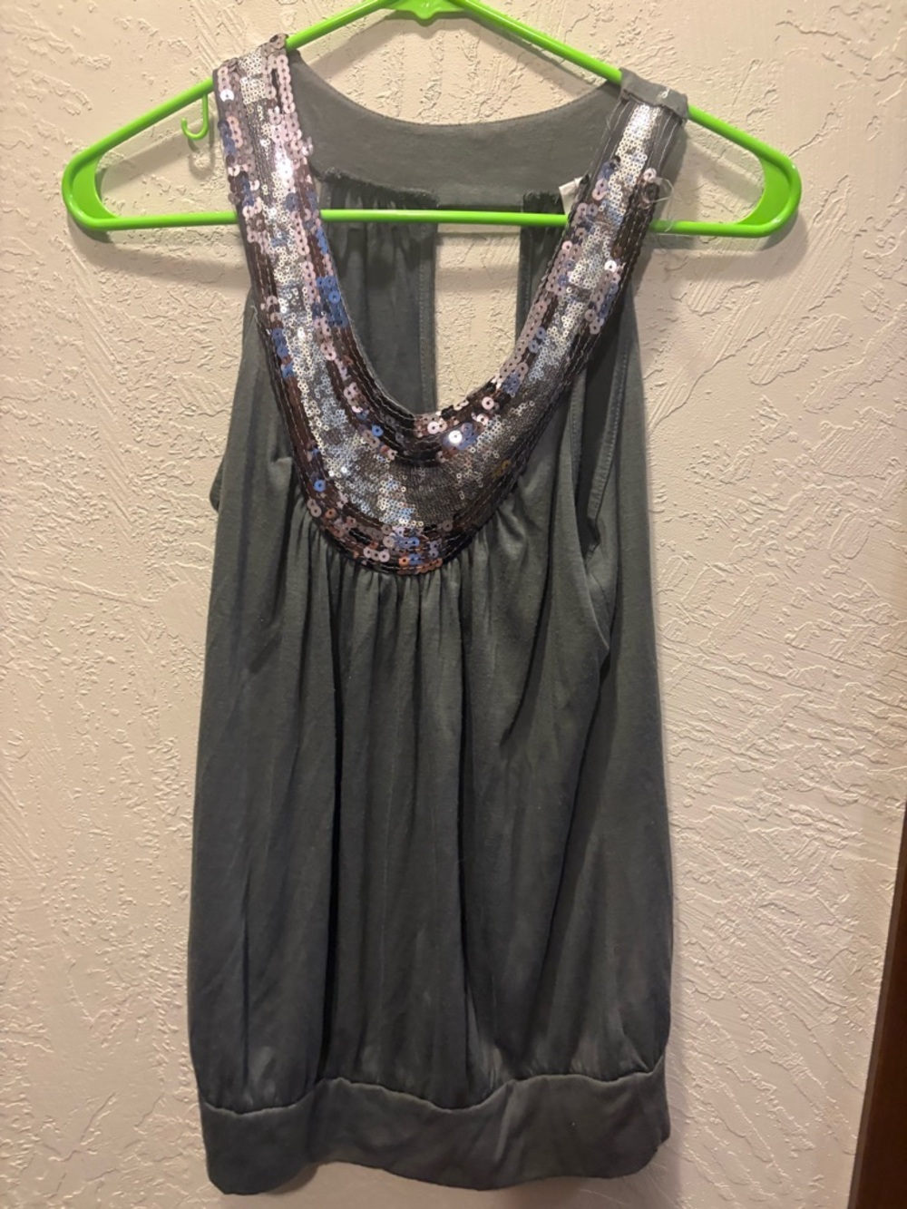 Size Large Tank
